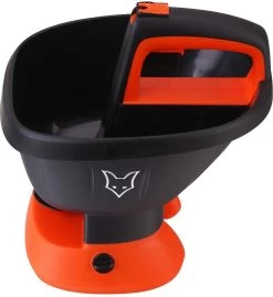 FUXTEC Strooier - Universele Handstrooier - Zoutstrooier - Kunstmeststrooier - Werkt Op Batterijen (geleverd Zonder Batterij) - FX-US270 -Gardena Winkel 1102x1200 1