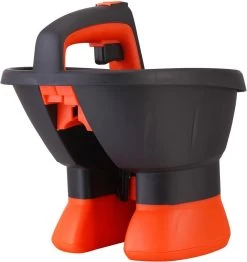 FUXTEC Strooier - Universele Handstrooier - Zoutstrooier - Kunstmeststrooier - Werkt Op Batterijen (geleverd Zonder Batterij) - FX-US270 -Gardena Winkel 1131x1200 3