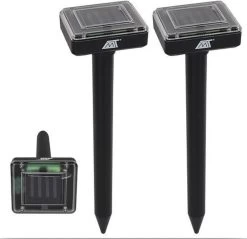 YUNICS ® Ultrasone Kattenverjager - Marterverjager - Oplaadbaar Door Zonne-energie En Micro USB. Incl. Micro USB Kabel