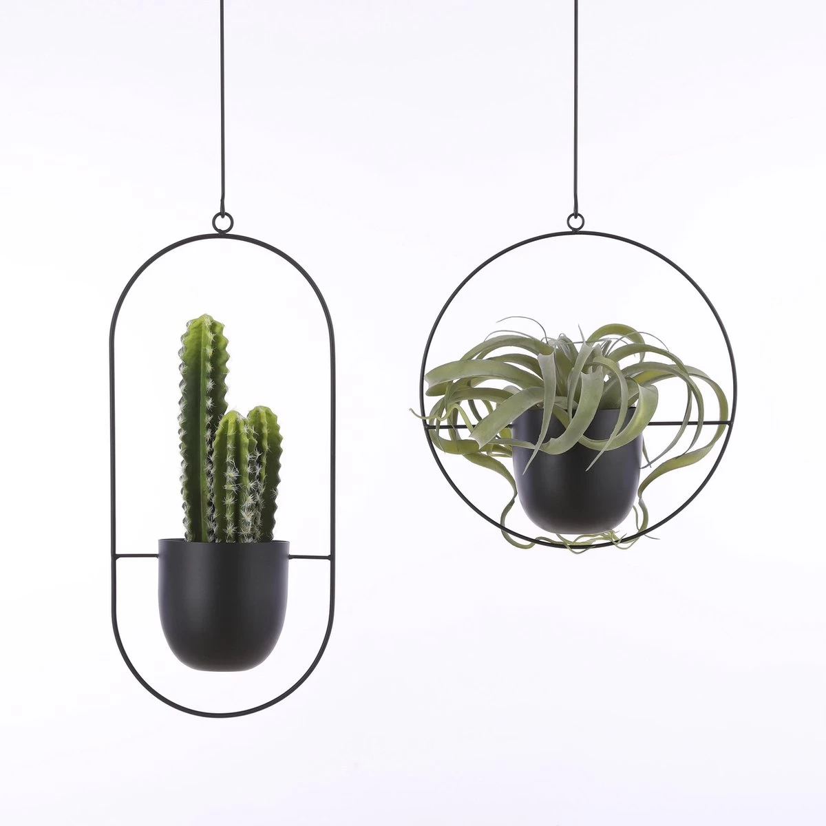 Mica Decorations Dexter Bloempot Hangend - L34 X B14 X H65 Cm - Zwart 7 Mica Decorations Dexter Bloempot Hangend - L34 X B14 X H65 Cm - Zwart - Afbeelding 7