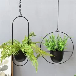 Be-Inspired® Hangende Bloempot Ovaal - Bloempot Binnen - Voor Hangplant – Plant Bloem Pot Met Opknoping – Plantenhanger - Plantenbak - Industrieel – Scandinavisch - Metaal - Zwart -Gardena Winkel 1200x1200 1867