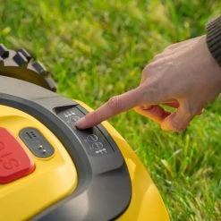 Powerplus POWXG6305 Robotmaaier - 18V - Voor Gazons Tot Ca. 500m² - Maaibreedte 180mm - Incl. Laadstation En Accessoires -Gardena Winkel 1200x1200 523