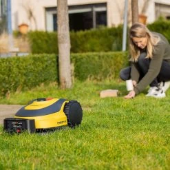 Powerplus POWXG6305 Robotmaaier - 18V - Voor Gazons Tot Ca. 500m² - Maaibreedte 180mm - Incl. Laadstation En Accessoires -Gardena Winkel 1200x1200 526