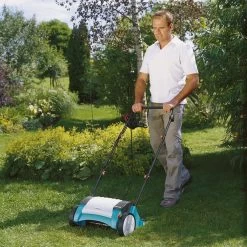 GARDENA EVC 1000 Verticuteermachine - Werkbreedte 30 Cm - Werkgebied 600m2 20 GARDENA EVC 1000 Verticuteermachine - Werkbreedte 30 Cm - Werkgebied 600m2 -Gardena Winkel 1200x1200 88