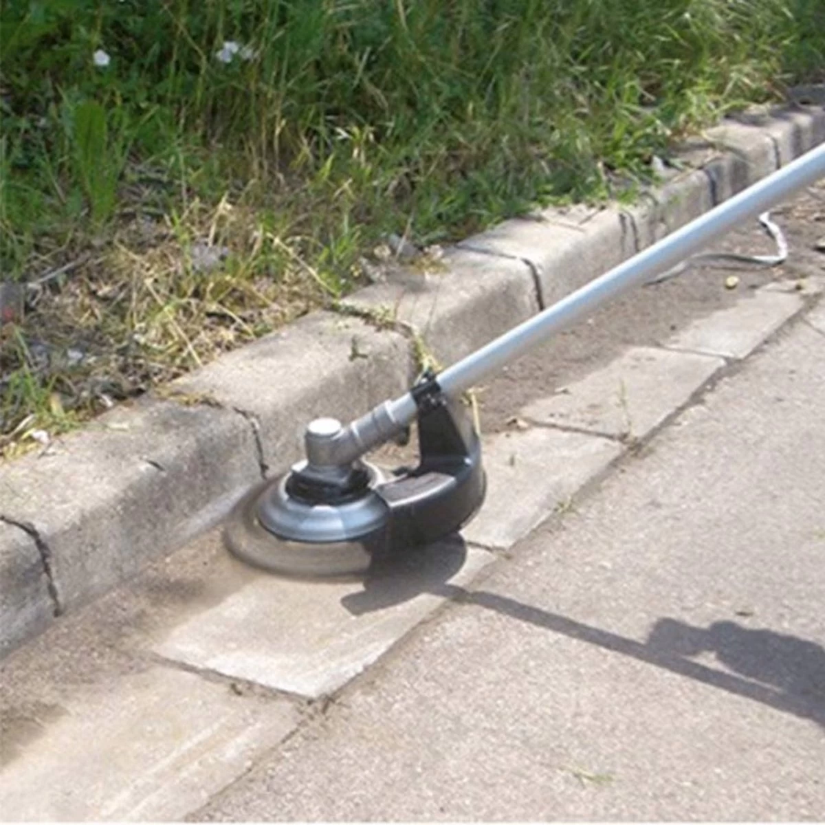 Merkloos Onkruidborstel - Voegenborstel - Elektrisch - Bosmaaier - Staalborstel - Universeel - 20cm 4 Merkloos Onkruidborstel - Voegenborstel - Elektrisch - Bosmaaier - Staalborstel - Universeel - 20cm - Afbeelding 4