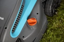 GARDENA - PowerMax™ 1200/32 0- Grasmaaier (gemotoriseerd) - Maaibreedte 32 Cm -Gardena Winkel 1200x799 139