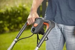 GARDENA - PowerMax™ 1200/32 0- Grasmaaier (gemotoriseerd) - Maaibreedte 32 Cm -Gardena Winkel 1200x799 140