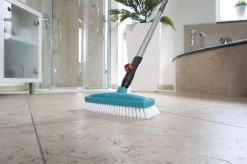 GARDENA Combisysteem - Schrobber - Werkbreedte 30 Cm - Aanbevolen Steellengte 130/150 Cm -Gardena Winkel 1200x799 199