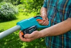 GARDENA - Telescopische Heggenschaar (Zonder Accu) - THS 42/18V P4A - Meslengte 42cm - Tandmes Opening 16mm 16 GARDENA - Telescopische Heggenschaar (Zonder Accu) - THS 42/18V P4A - Meslengte 42cm - Tandmes Opening 16mm -Gardena Winkel 1200x800 214