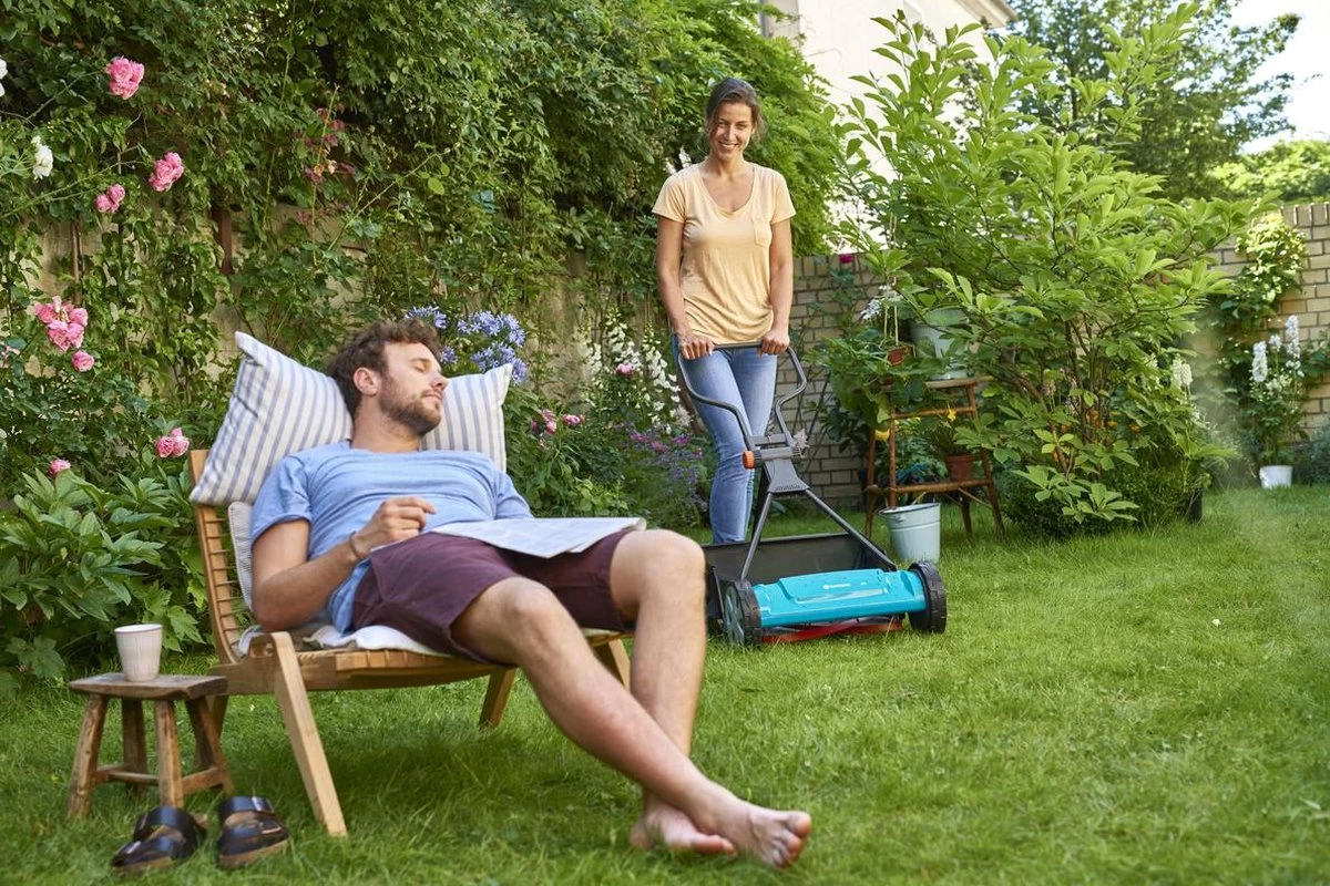 GARDENA - Kooimesmaaier 400 - Grasmaaier - Maaibreedte 40 Cm - Gazons Tot Ca. 200m² 7 GARDENA - Kooimesmaaier 400 - Grasmaaier - Maaibreedte 40 Cm - Gazons Tot Ca. 200m² - Afbeelding 7