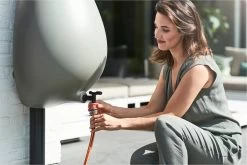 Elho Pure Raindrop 70L - Geel/Oker -Gardena Winkel 1200x800 363