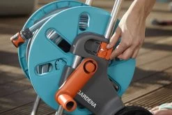 GARDENA AquaRoll S Slangenwagen - Verstelbare Handgreep - Excl. Tuinslang -Gardena Winkel 1200x800 402