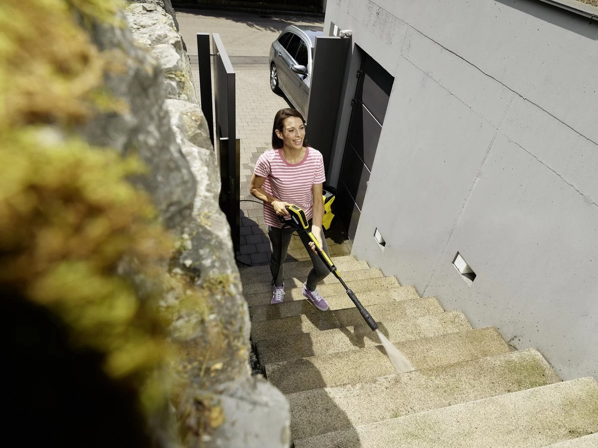 Kärcher K 4 Premium Power Control Hogedrukreiniger - 1800W - 130 Bar - 30 M²/h - Met Vuilfrees 3 Kärcher K 4 Premium Power Control Hogedrukreiniger - 1800W - 130 Bar - 30 M²/h - Met Vuilfrees - Afbeelding 3