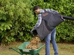 Black & Decker BLACK+DECKER BEBLV301 Bladblazer - Blaas En Zuigfunctie - Rugzak Als Opvangzak -Gardena Winkel 1200x900 3