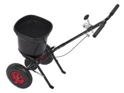 Kreator KRTGR9005 Strooiwagen - 300 Tot 370 Cm Strooibreedte - 23 Liter -Gardena Winkel 1200x904 1