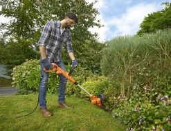 Black & Decker BLACK+DECKER BESTA525-QS Grastrimmer - 450W - 25cm - Gesnoerd -Gardena Winkel 1200x925