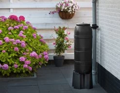 Nature - Slimline - Regenton - 100L - H96 X 32 X 36cm - Zwart -Gardena Winkel 1200x931 1