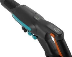 GARDENA - AquaClean 24/18V Solo - Middendrukreiniger 24 Bar -Gardena Winkel 1200x959 3