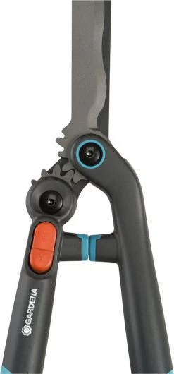GARDENA - 2 In 1 EnergyCut Heggenschaar - 2.5x Meer Kracht - Totale Lengte 60 Cm -Gardena Winkel 559x1200