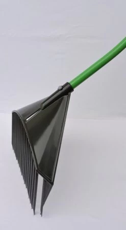 Golden Gark Multihark - Voor Harken, Scheppen En Zeven - Per Stuk – Groen -Gardena Winkel 661x1200