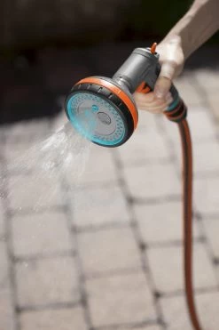 GARDENA - Comfort Broeskop - 5 Straalsoorten - Grijs -Gardena Winkel 800x1200 136