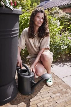 Elho Green Basics Regenton Plus 105 - Regenton Voor Kweken En Oogsten - Ø 58.4 X H 80.4 Cm - Zwart/Living Black -Gardena Winkel 800x1200 81