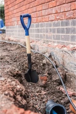 Silverline Mini Spade Met Ronde Kop En Houten Schacht - 70 Cm -Gardena Winkel 803x1200 5